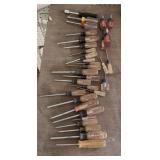 Craftsman & Assorted Screwdrivers, 27pcs