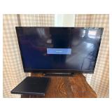 Vizio 28-Inch LED TV with Remote and antenna