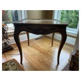 Henredon French Cabriole Leg Side Table