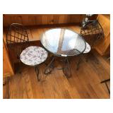 Iron Icecream table w/2 chairs