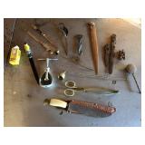 Gentlemans dresser drawer, knife ++