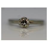 18k White Gold Diamond Lady
