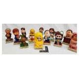 12 pcs. Vintage Desktop Slogan Statuettes