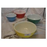 Pyrex Bowl Set  (4 pcs)