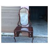 Vintage Mahogany Vanity w/mirror
