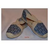 Blue & Tan Canvas Michael Kors Sandals-Size 6