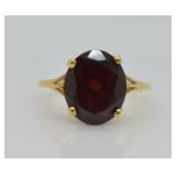 10k Gold Garnet Ring