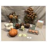 13pcs of home décor Feather Balls ++