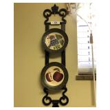 Metal hanging rack with 2 apple plates