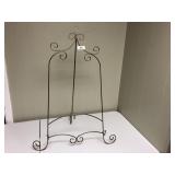 Metal table top easle