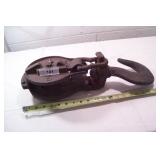 Vintage 20" Block & tackle