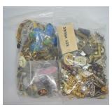 Over 4 Pounds Of Crafter