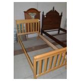 Maple Twin Size Bed Frame-Adjustable Height
