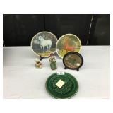 6 Pieces-3 Collectible Plates,Round Frame,2 Cerami