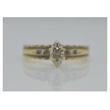 10 K GOLD DIAMOND RING