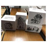 4pcs of Snow Villages in box