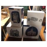 4pcs of Snow Villages in box