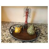 4pcs of home décor, ceramic wood & metal