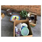 Large lot of kitchen items lots of New items