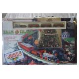 NIB! Sealed! Bachmann Trim-A-Train Christmas Locom