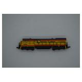 Kato 176-17B Chessie System C&O 3303 Locomotive