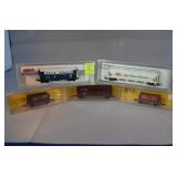 Selection of 5 Atlas N Scale Train Rail Cars