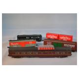 Selection of 5 N Scale Atlas Train Rail Cars