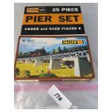 NIB! N Scale Atlas Pier Set & Faller Track Support