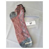 Vintage Snap Shut "Sock" Change Purse-Excellent