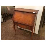 Vintage Drop front desk