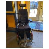 Perm Mobil C300 Electric Chair with Lift