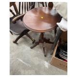 Antique Round Table