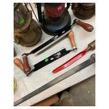 2 Drawer Knives