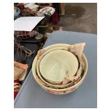 Set of Hall Nesting Bowls