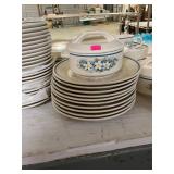 Lenox Large Flower Dish Ware Set