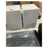 Pair of Realistic Speakers