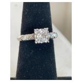 14k White Gold Ring
