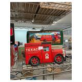 2 Ertl Diecast Texaco Banks and Tin