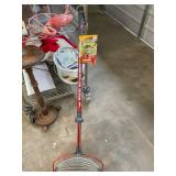 Large Weasel Nut Gatherer