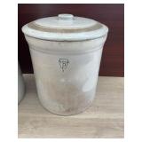 York PA 6 Gallon Crock with Lid