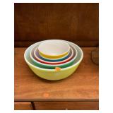Vintage Nesting Pyrex Bowls Lot