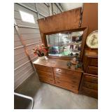 Ethan Allen Dresser with mirror