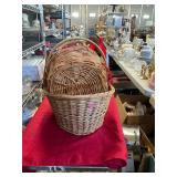 Basket Lot