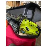 Poulan Deluxe Super 25 Chainsaw
