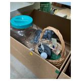 Miscellaneous Box Lot