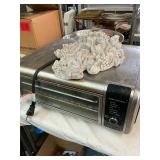 Ninja Electric Cooker and Cherub Tree Face