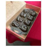 Teddy Pan Cast Iron Baking Dish