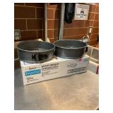 Cheesecloth and 2 Cake Pans