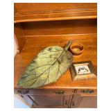 Three Piece Decor Lot