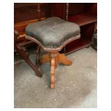 Vintage Piano Seat